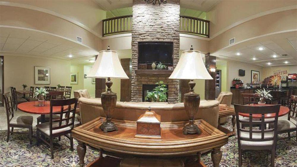 Staybridge Suites Mcallen By Ihg Bagian luar foto