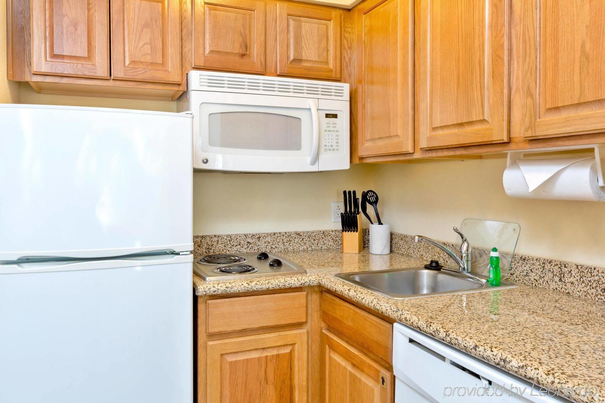 Staybridge Suites Mcallen By Ihg Bagian luar foto