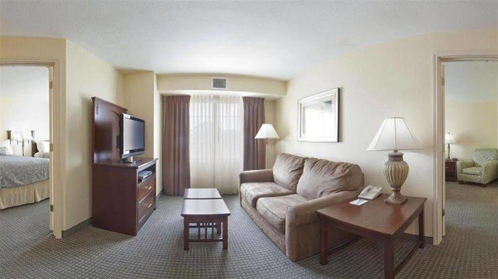 Staybridge Suites Mcallen By Ihg Bagian luar foto