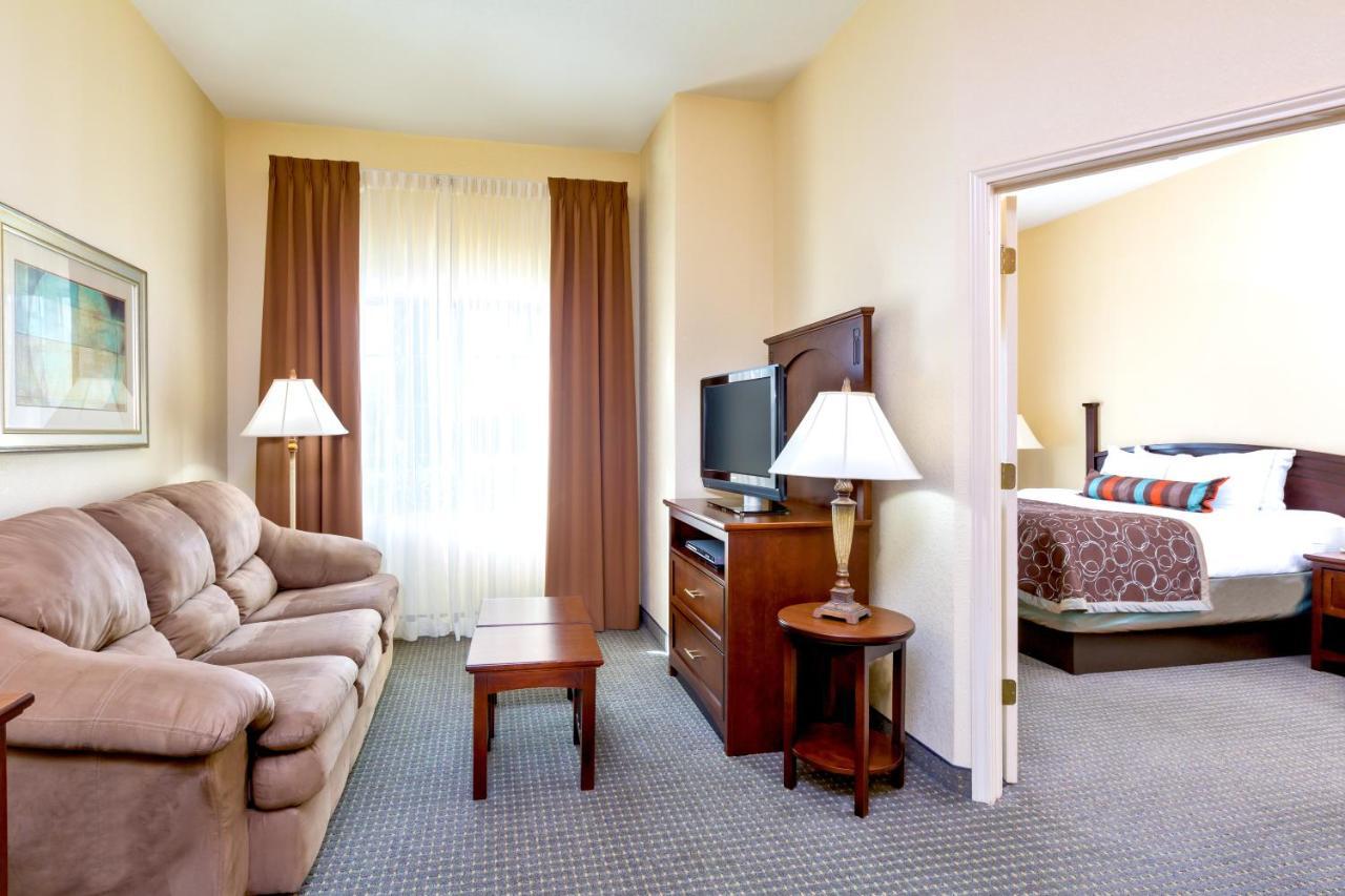Staybridge Suites Mcallen By Ihg Bagian luar foto
