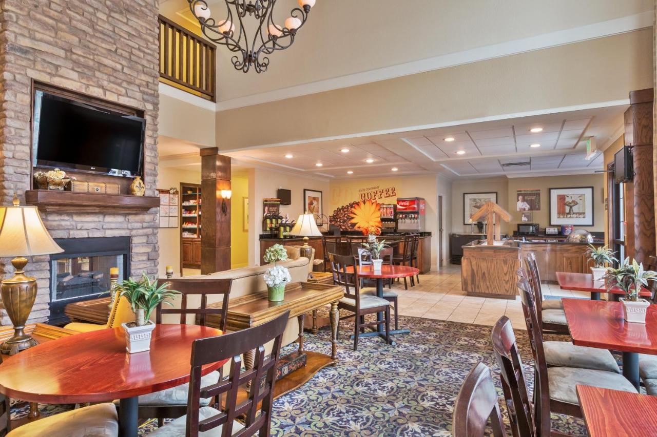 Staybridge Suites Mcallen By Ihg Bagian luar foto